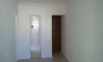 Imagem 2: Apartamento de 2/4 dependência Costa Azul