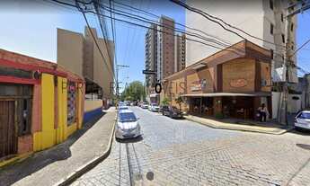 Imagem: Terreno de Esquina a Venda