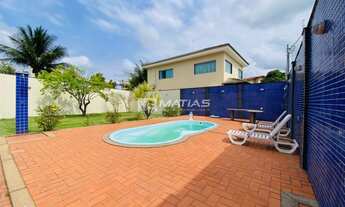 Imagem 2: Casa na Praia do Morro / Piscina e Churrasqueira