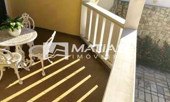 Imagem 6: Casa de Luxo com 5 Quartos e 4 Banheiros para Locação Anual em Guarapari-ES, Bairro Muquiç