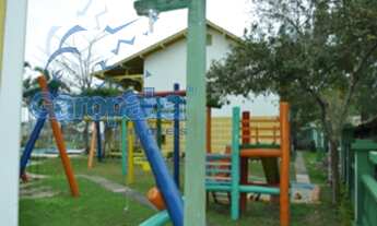 Imagem 3: Alugo por temporada apartamento 1º andar condomínio Galeão, 2 dormitórios, sala estar com