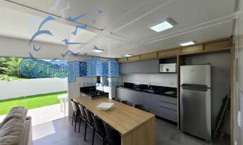 Imagem 5: Alugo por temporada em Garopaba, sobrado novo com 3 dormitórios(2 suítes), split e wi-fi