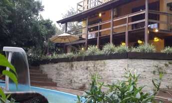 Imagem 2: Alugo por temporada excelente casa 3 dormitórios(2 suítes), split, wi-fi, piscina, churras