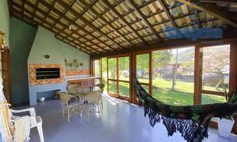 Imagem 4: ALUGO TEMPORADA EM GAROPABA SOBRADO 4 DORMITÓRIOS, MEIO DA NATUREZA 400M DA PRAIA