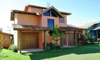 Imagem 2: ALUGO TEMPORADA EM GAROPABA EXCELENTE SOBRADO JUNTO A PRAIA