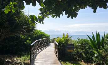 Imagem 3: Sobrado na Praia do Estaleiro Locação Temporada - Condominio Fechado Frente ao mar
