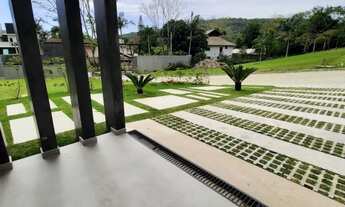 Imagem 4: Casa com 3 Suítes em Condominio Fechado na Praia de Taquaras - Pronta para Morar