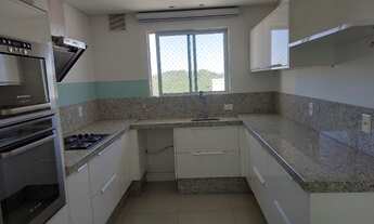 Imagem 5: Apartamento de 3 Suítes semi mobiliado a 100 m do mar com Vista maravilhosa da praia de B