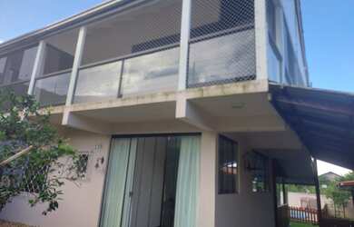 Imagem 3: Casa a venda na Praia de Taquaras em Balneario Camboriu - 2 Suítes - 100 m do mar