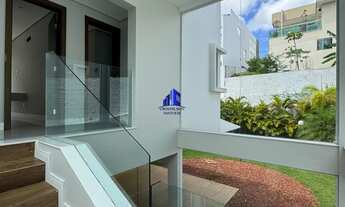 Imagem 3: CASA À VENDA ALPHAVILLE II SALVADOR R$ 2.890.000,00, ARMÁRIOS, 4 SUÍTES, TERRENO 500 M², C