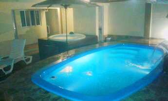 Imagem 2: LINDA CASA COM PISCINA, JACUZZI E CHURRASQUEIRA NO ESTALEIRINHO BALNEÁRIO CAMBORIÚ!!