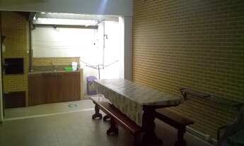 Imagem 3: 6 dormitórios, 1 suítes, 4 banheiro, 2 vagas na garagem, 300M² de Área Construída