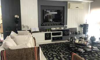 Imagem 5: MARAVILHOSA CASA AMPLA COM PISCINA E CHURRASQUEIRA