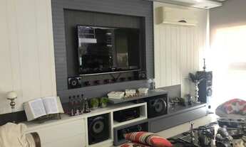 Imagem 7: MARAVILHOSA CASA AMPLA COM PISCINA E CHURRASQUEIRA