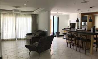 Imagem 5: LINDÍSSIMA CASA COM PISCINA FRENTE MAR NO ESTALEIRINHO BALNEÁRIO CAMBORIÚ!