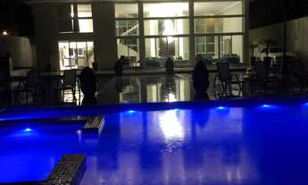 Imagem 2: ESPETACULAR MANSÃO CASA COM PISCINA FRENTE MAR EM BALNEÁRIO CAMBORIÚ