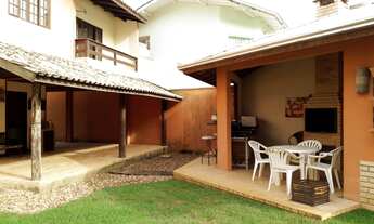 Imagem: Casa COM TERRENO próximo da praia Brava