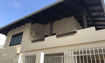 Imagem 6: AMPLA CASA COM PISCINA NO CENTRO DE BALNEÁRIO CAMBORIÚ