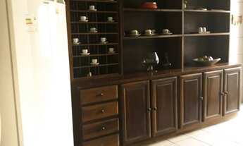 Imagem 4: AMPLA CASA COM PISCINA NO CENTRO DE BALNEÁRIO CAMBORIÚ