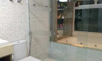 Imagem 5: Grande casa no bairro Nova Esperança em Balneário Camboriú. ESTUDA PERMUTA COM SITIO