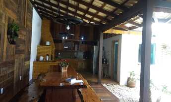 Imagem 4: Grande casa no bairro Nova Esperança em Balneário Camboriú. ESTUDA PERMUTA COM SITIO