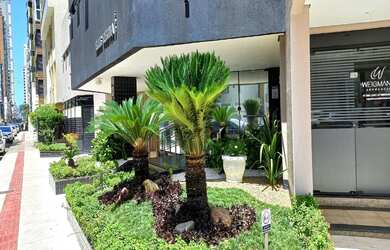 Imagem 2: Apartamento no centro de Balneário Camboriu, rua reta ao mar