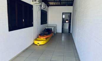 Imagem 4: Casa FRENTE MAR na Praia da ilhota em Itapema, divisa com Balneário Camboriu