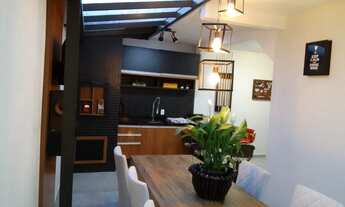 Imagem: Casa em Itapema, com área gourmet e mesa