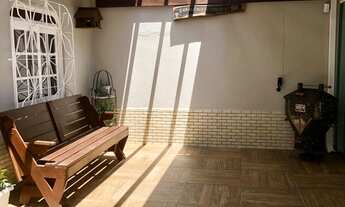 Imagem 3: Casa na frente e Sobrado nos fundos Estuda permuta no valor de ate R$2.000.000,00