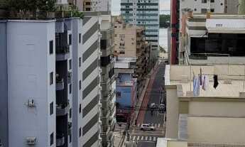 Imagem 6: COBERTURA COM CHURRASQUEIRA NO CENTRO DE BALNEÁRIO CAMBORIÚ