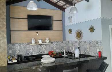 Imagem 4: CASA COM PISCINA NA PRAIA DOS AMORES BALNEÁRIO CAMBORIÚ