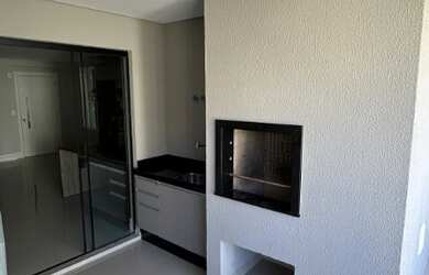 Imagem 4: OPORTUNIDADE APARTAMENTO COM CHURRASQUEIRA A CARVÃO EM MEIA PRAIA