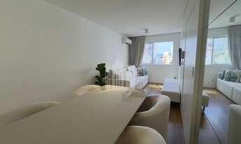 Imagem 3: Apartamento 1 dormitorio reformado rua reta ao mar Balneário Camboriu