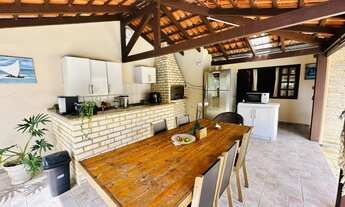 Imagem 5: CASA COM PISCINA PRÓXIMA AO PASSEIO SAN MIGUEL EM BALNEÁRIO CAMBORIÚ