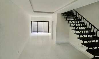 Imagem 2: LINDO SOBRADO COM CHURRASQUEIRA NO BAIRRO VARZEA EM ITAPEMA