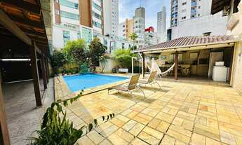 Imagem 2: CASA COM PISCINA PRÓXIMA AO PASSEIO SAN MIGUEL EM BALNEÁRIO CAMBORIÚ