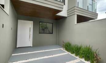 Imagem: LINDO SOBRADO COM CHURRASQUEIRA NO BAIRRO