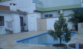 Imagem: CASA COM PISCINA BALNEÁRIO CAMBORIÚ !!!