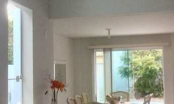 Imagem 4: SOBRADO COM PISCINA NO CENTRO !!!