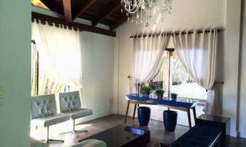 Imagem 3: Linda Casa com Piscina Central em Balneário Camboriú