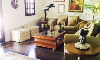 Imagem 6: GRANDE CASA COM PISCINA NO CENTRO DE B. CAMBORIU!