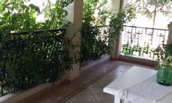 Imagem 7: GRANDE CASA COM PISCINA NO CENTRO DE B. CAMBORIU!