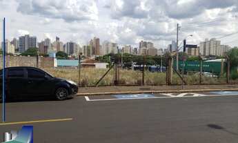 Imagem 3: Terreno disponível em área estratégica OPORTUNIDADE