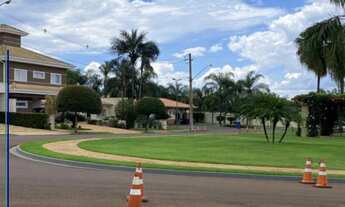 Imagem 3: Terreno em Condomínio para Venda em Ribeirão Preto Condomínio Figueira Branca