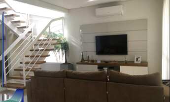 Imagem 2: Casa sobrado em Condomínio Residencial , para Locação no bairro Guaporé - Ribeirão Preto