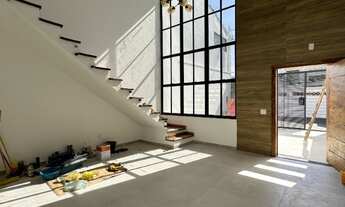 Imagem 2: Sobrado 2 Dormitórios sendo 1 Suíte, 2 Vagas, 190m², Vila Vitória