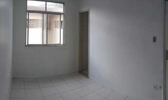 Imagem 7: Vendo Apartamento com 47m² em Pernambués, 2/4, Escadas, Vaga de Estacionamento, em Condomí