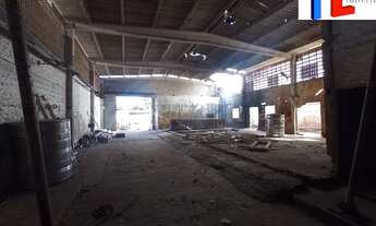 Imagem 3: Vendo Galpão, 980 m². Excelente localização em Pitangueiras, Lauro de Freitas. A 100m da E