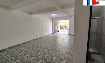 Imagem 2: Alugo Apartamento com 36m², 1/4 com suíte. Valor de Locação Total: R$1.000,00