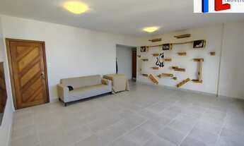 Imagem 2: VENDO Apto, Barra 123,70m², 3/4 com 2 suítes, sala ampla, 4 banheiros, cozinha, área de se